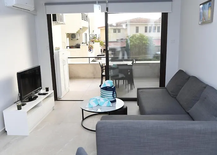 Alexis - 2-bedroom With Swimming Pool Apartmán Paphos