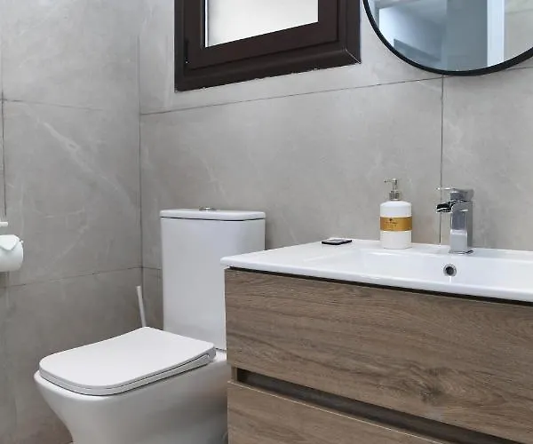 Alexis - 2-bedroom With Swimming Pool 아파트