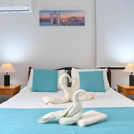 Apartament Alexis - 2-bedroom With Swimming Pool